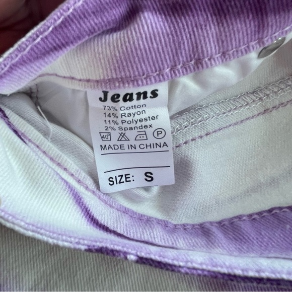 Purple & white tie dye raw hem high waist jean shorts - Picture 11 of 11